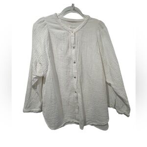 White Long Sleeve Button-Up Top
